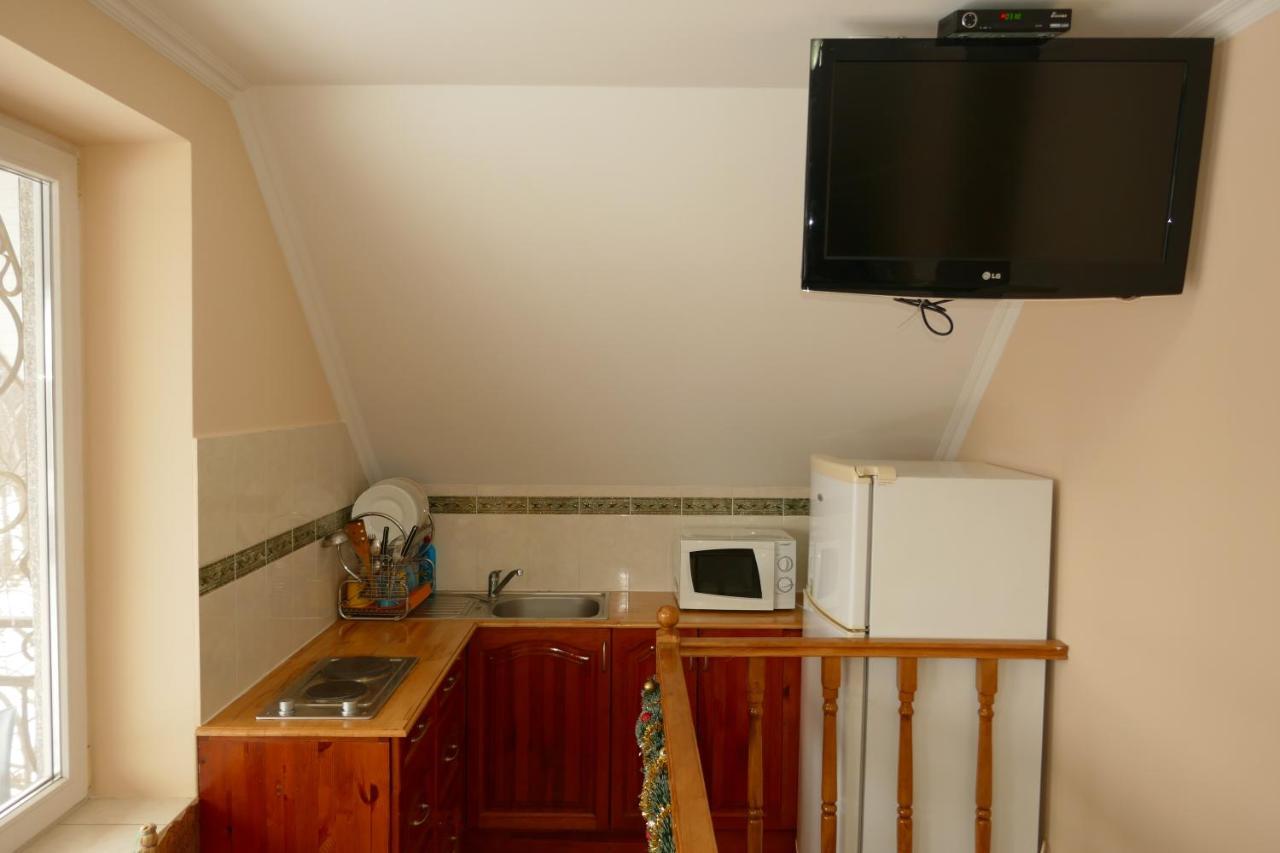 Лелека Guest House Deliatyn Ngoại thất bức ảnh