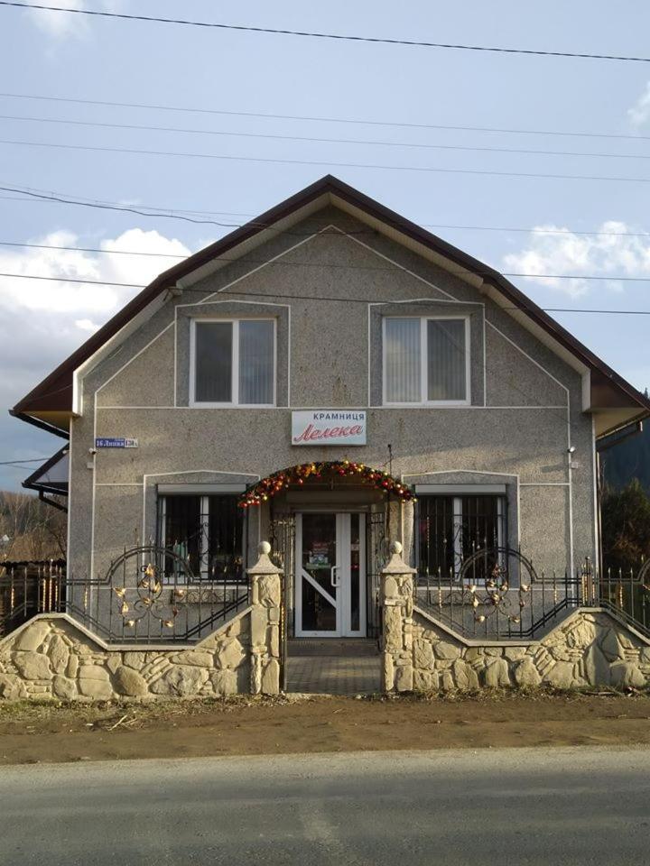 Лелека Guest House Deliatyn Ngoại thất bức ảnh